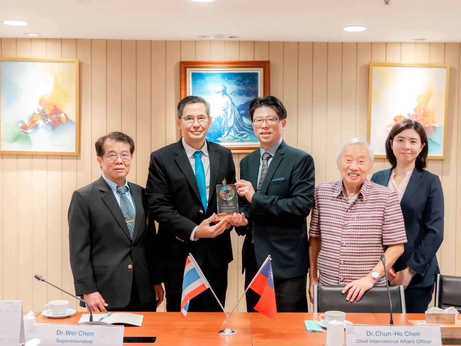 嘉基與曼谷基督教醫院簽署合作備忘錄 以愛為橋樑推動跨國醫療交流